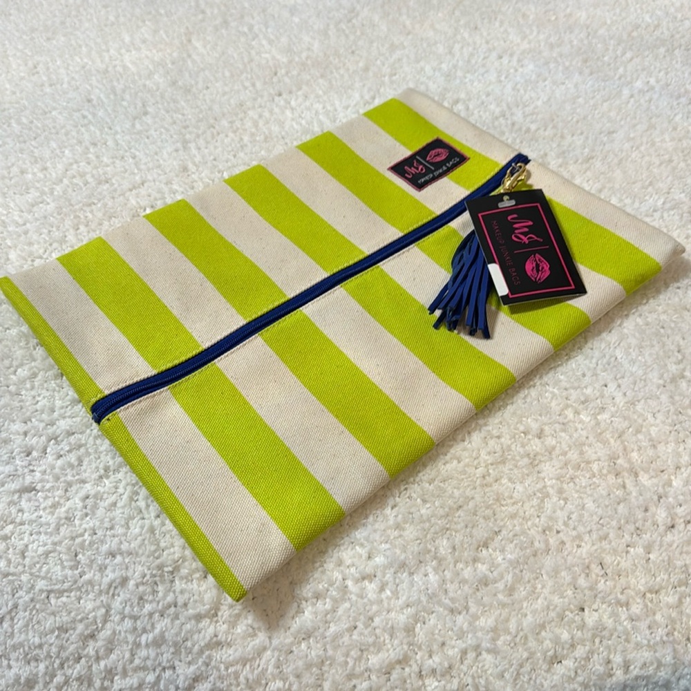 Makeup Junkie Bag